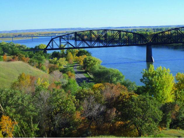 Potential of Missouri River pipelines to Western states opens new front in upstream-downstream fight — Hettinger Government news